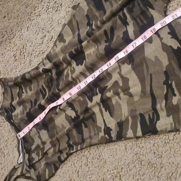 🤑 SHEIN Petite Camo jumpsuit - Picture 6 of 10